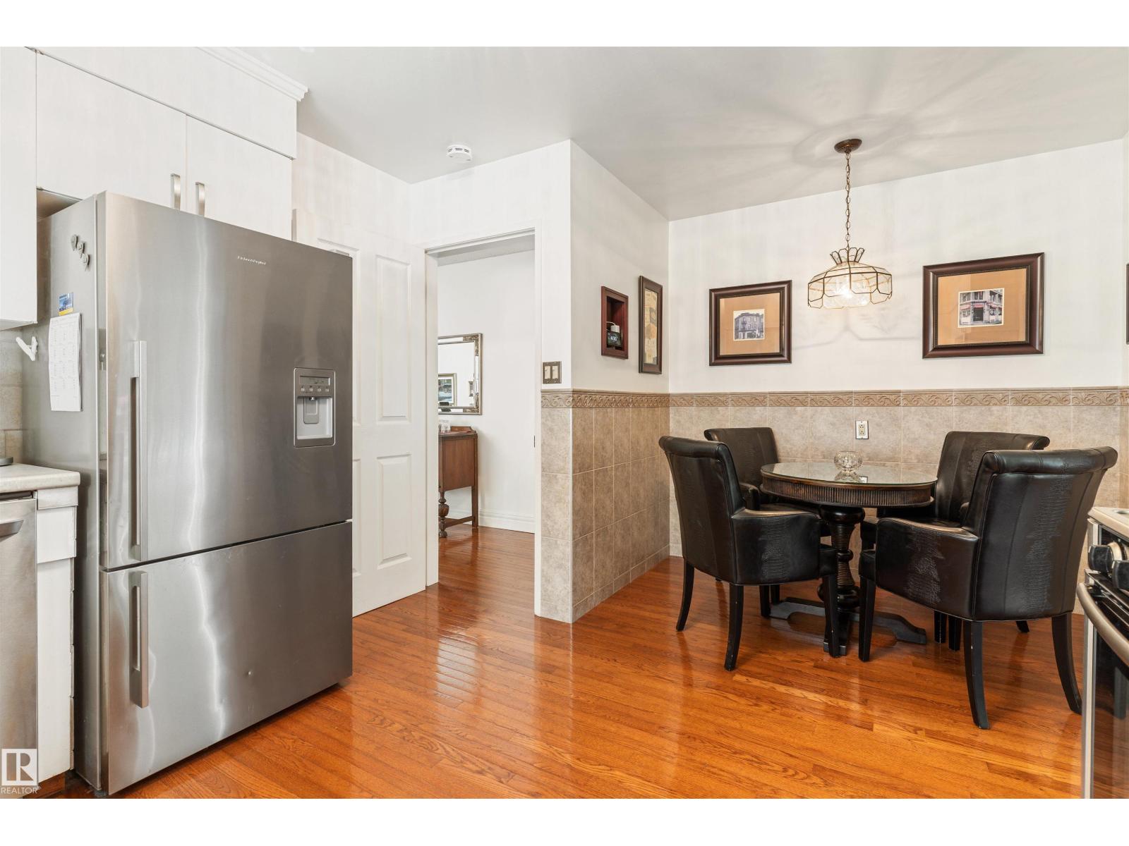 7 QUESNELL CR NW - 17