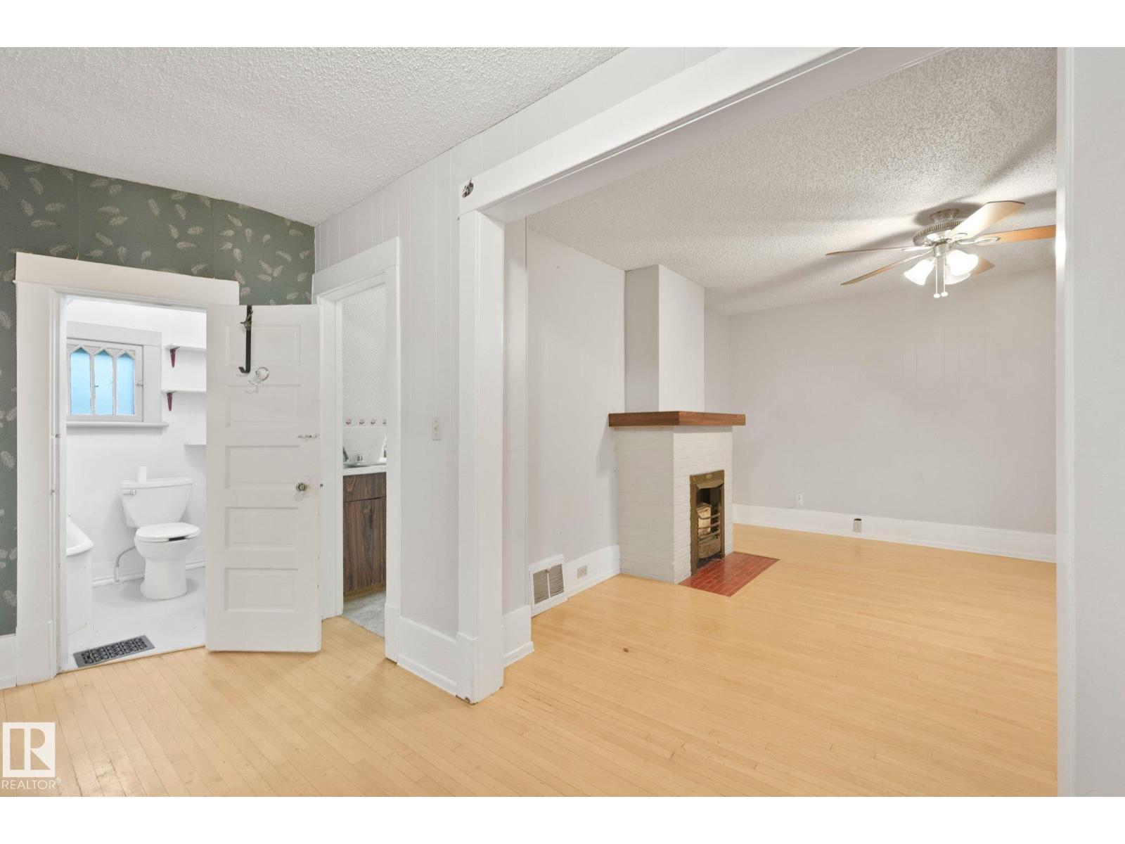 9824 91 Avenue NW - Photo 12
