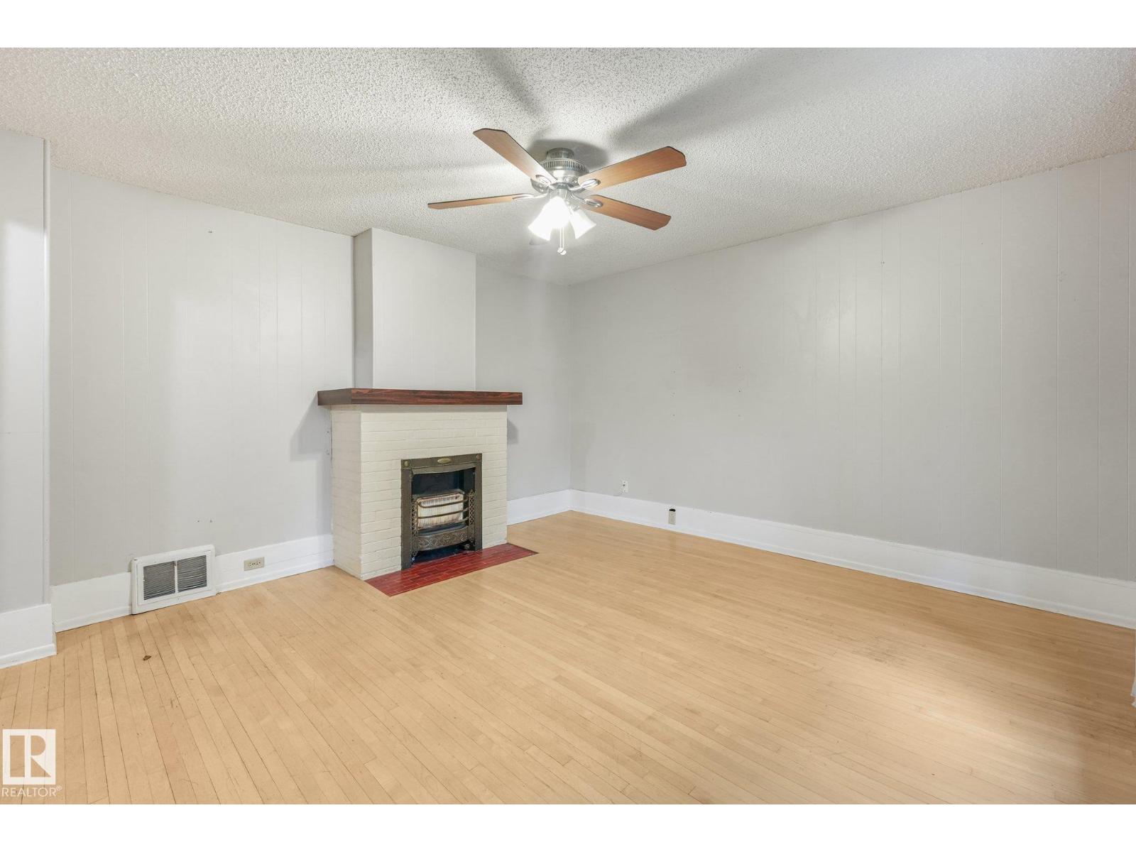 9824 91 Avenue NW - Photo 17