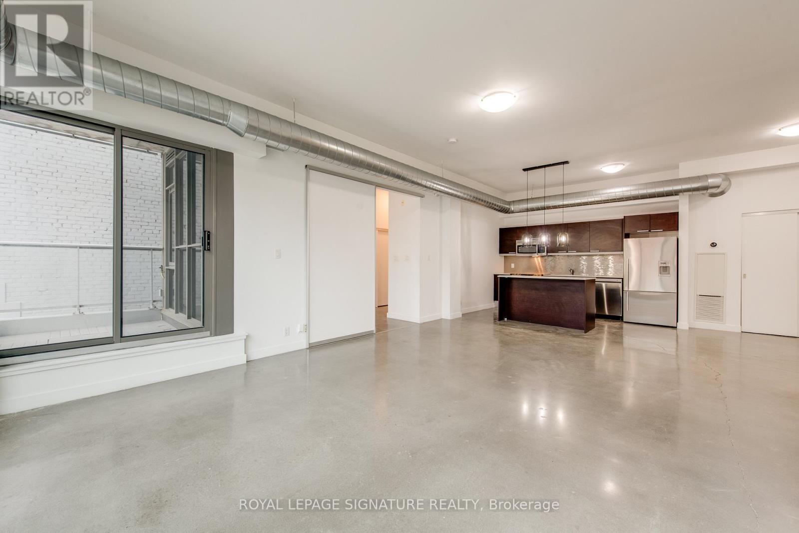#211 625 QUEEN STREET E - 19