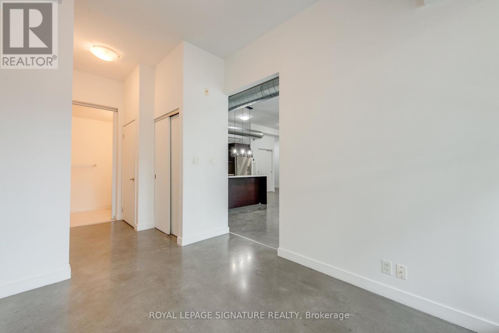 #211 625 QUEEN STREET E - Image 35