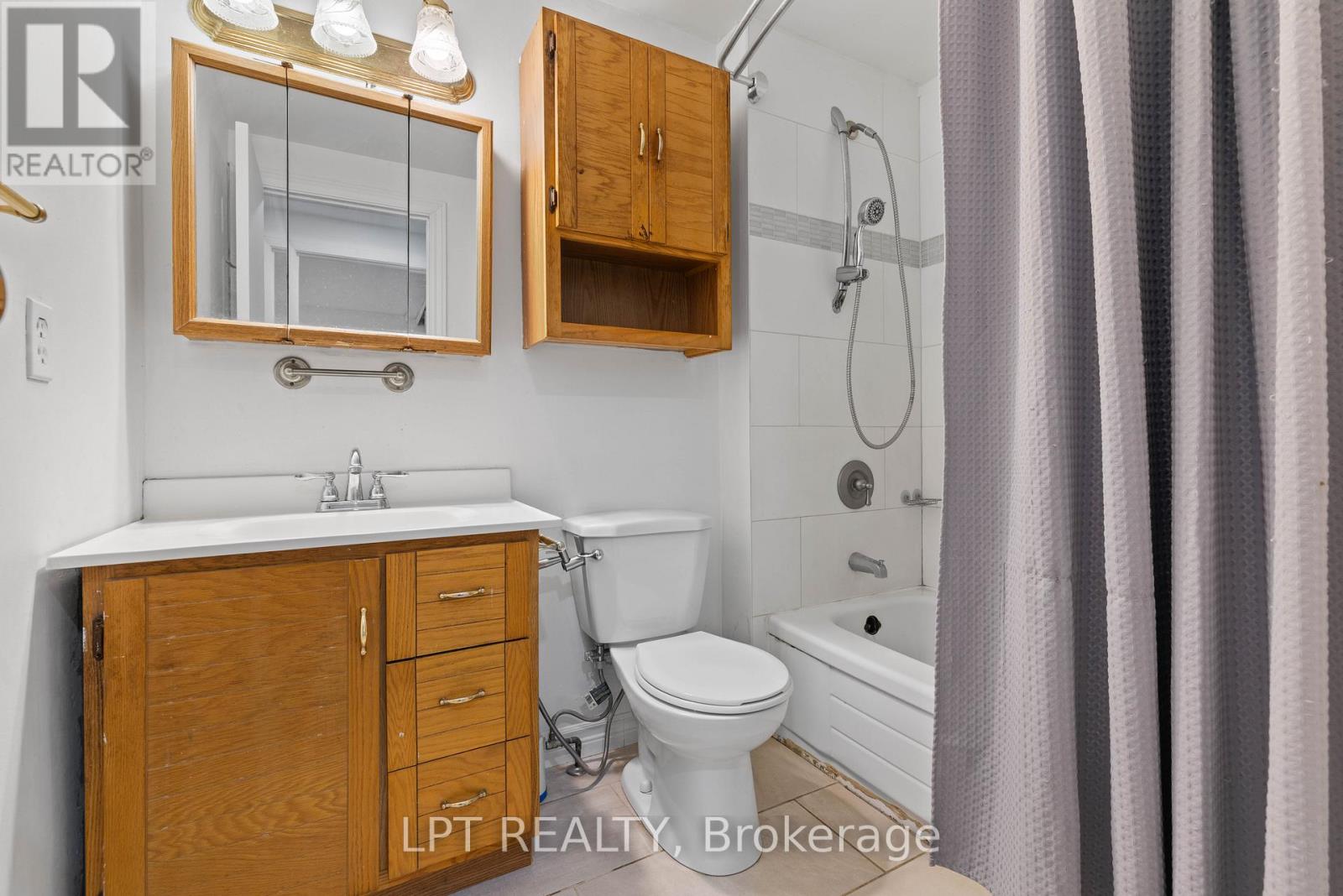 55H CHAUCER CRESCENT - Image 16