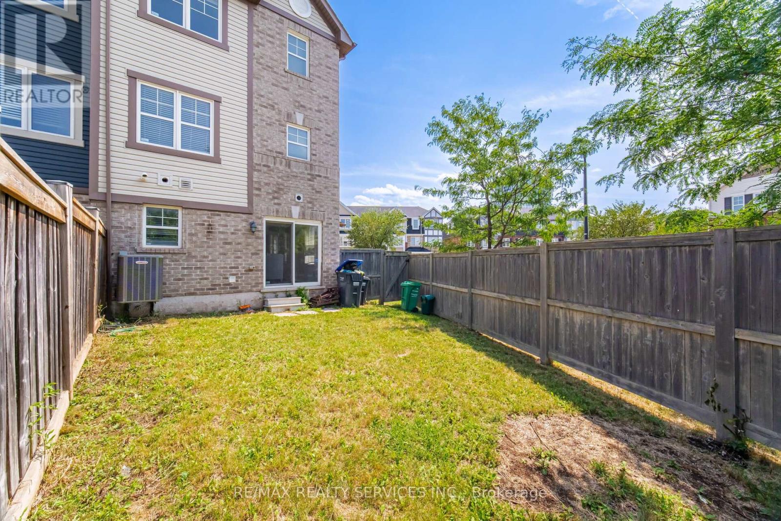 6 VIEWFORTH ROAD - 43