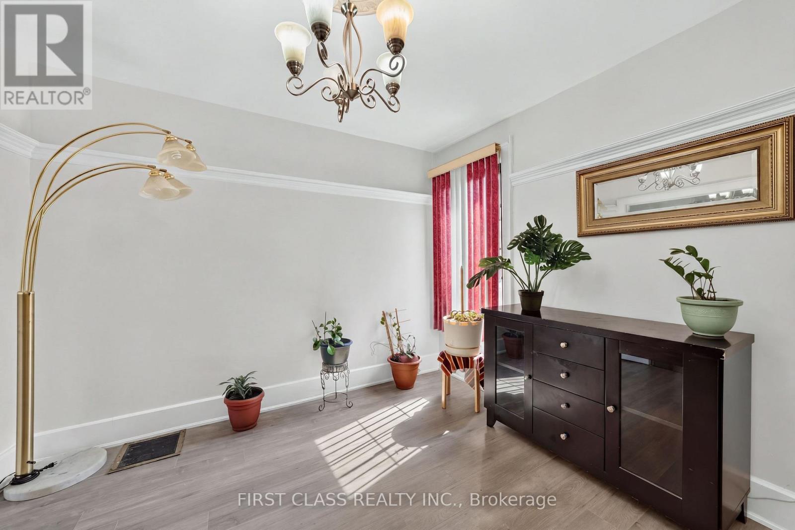 150 CALEDONIA ROAD - 11
