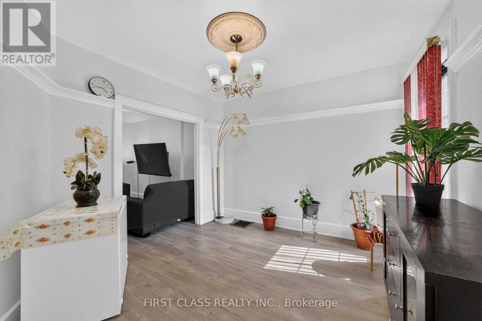 150 CALEDONIA ROAD - 12