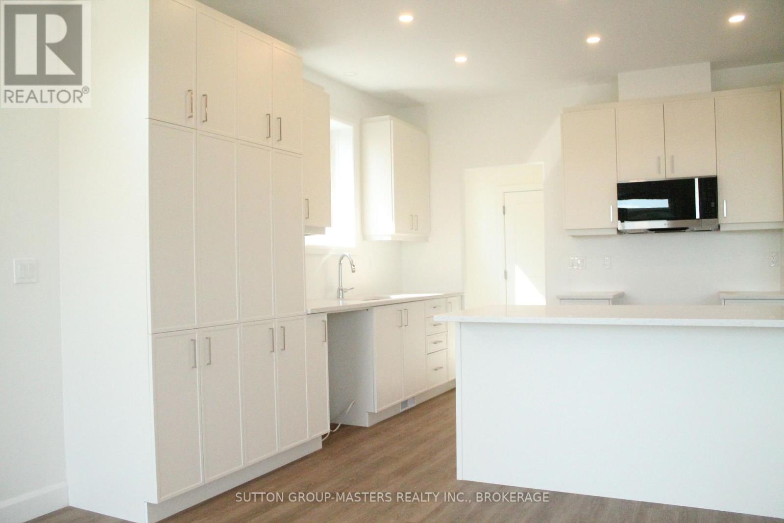 249 PRATT DRIVE - Image 11