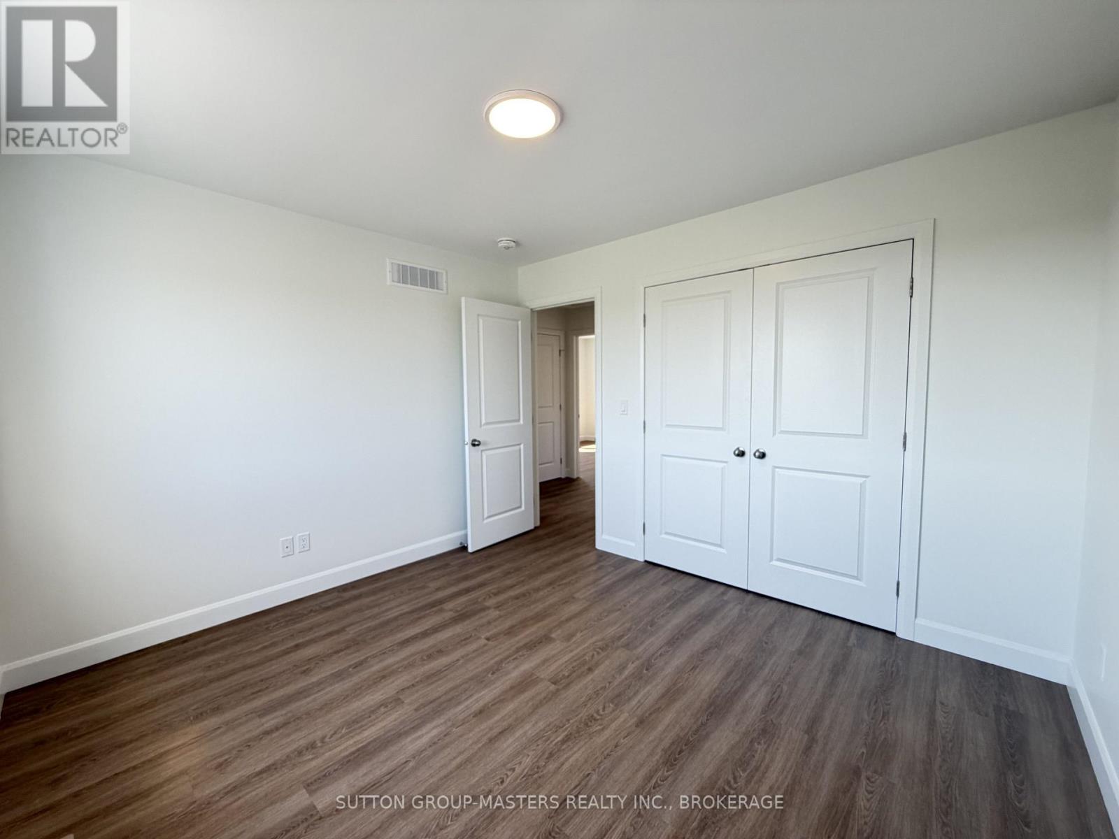 249 PRATT DRIVE - Image 32