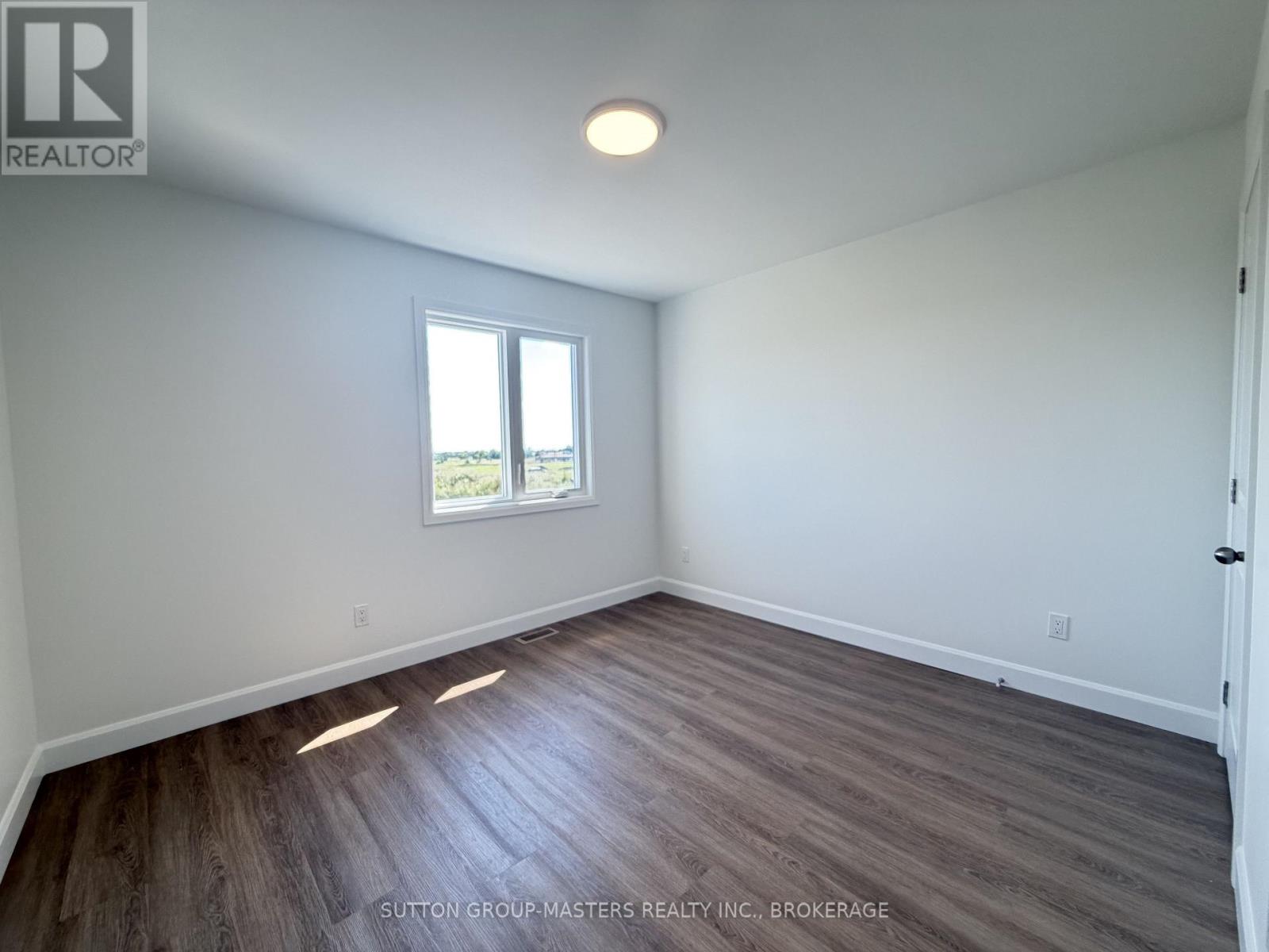 249 PRATT DRIVE - Image 33