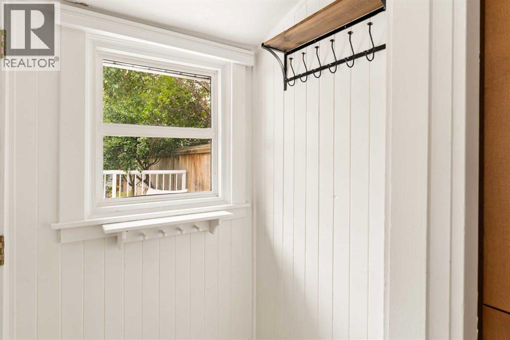 813 3 Avenue NW - Image 28