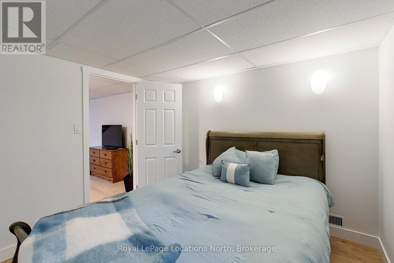 223 PEARSON STREET - 31