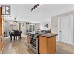 76 Gagnon, Moncton, NB E1A0A6 Photo 14