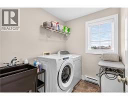76 Gagnon, Moncton, NB E1A0A6 Photo 18