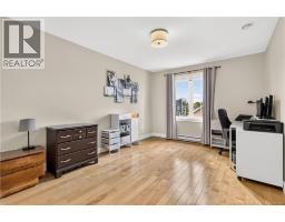 76 Gagnon, Moncton, NB E1A0A6 Photo 24