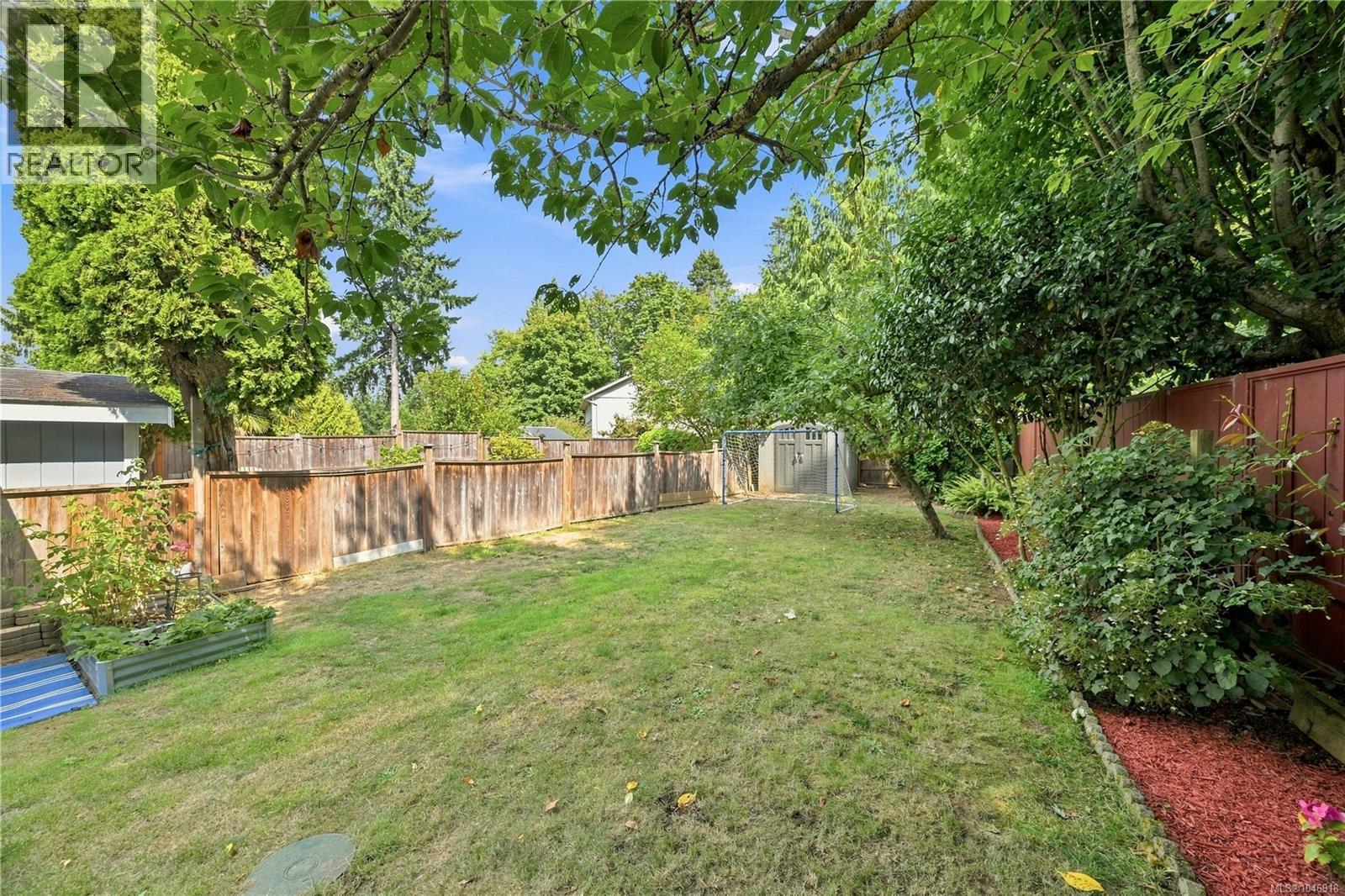 195 Atkins Rd - 36