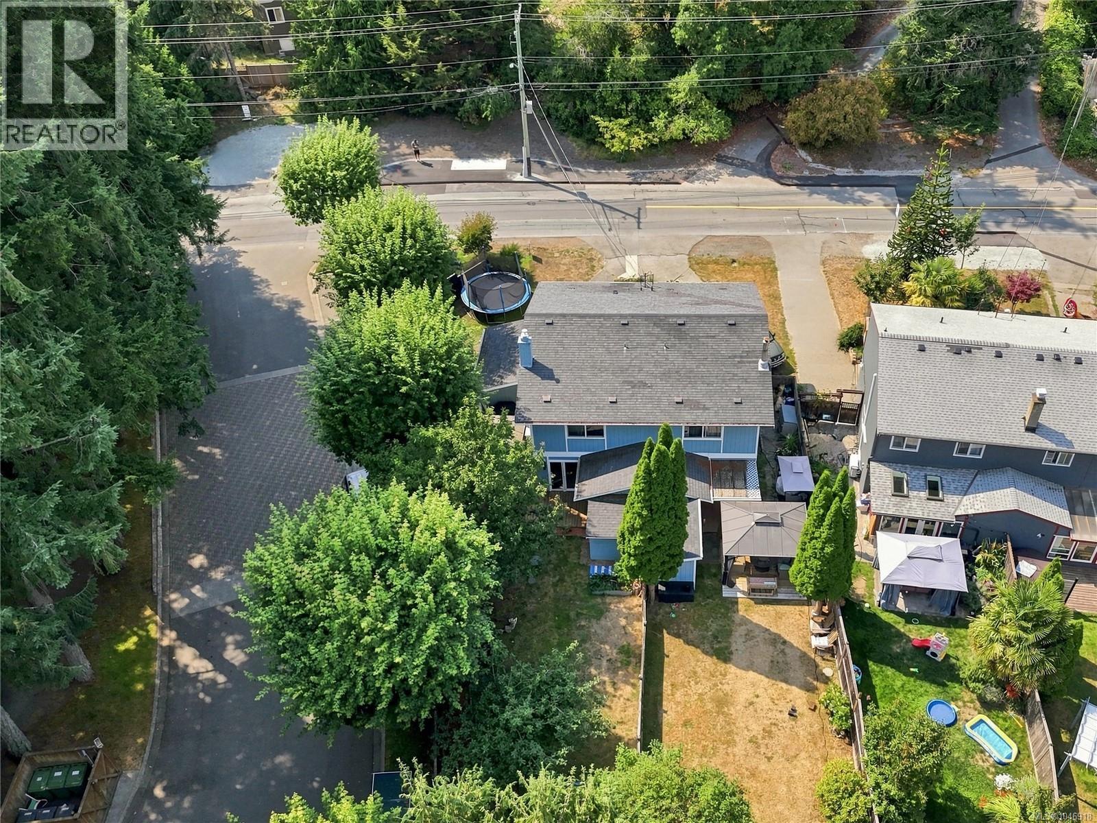 195 Atkins Rd - Image 41