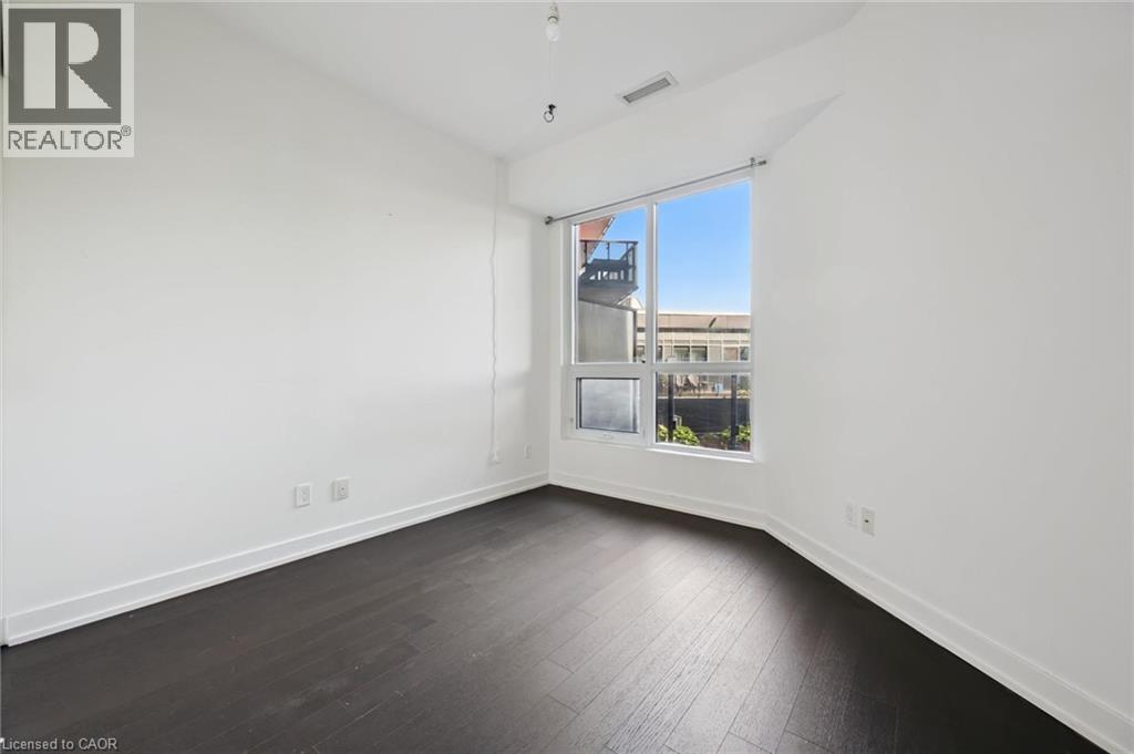#418 1030 KING Street W - 15