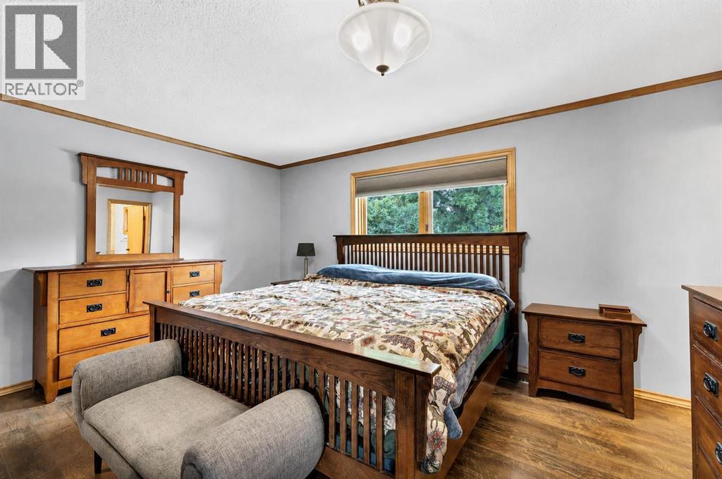 1174 16 Street Northeast - Photo 23