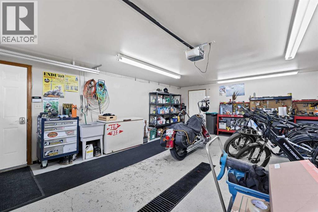 1174 16 Street Northeast - Photo 45