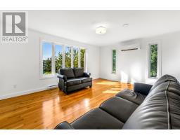 193 Harbour Drive thumbnail 10