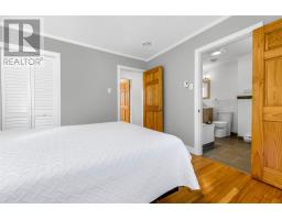 193 Harbour Drive thumbnail 22