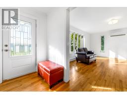 193 Harbour Drive thumbnail 5