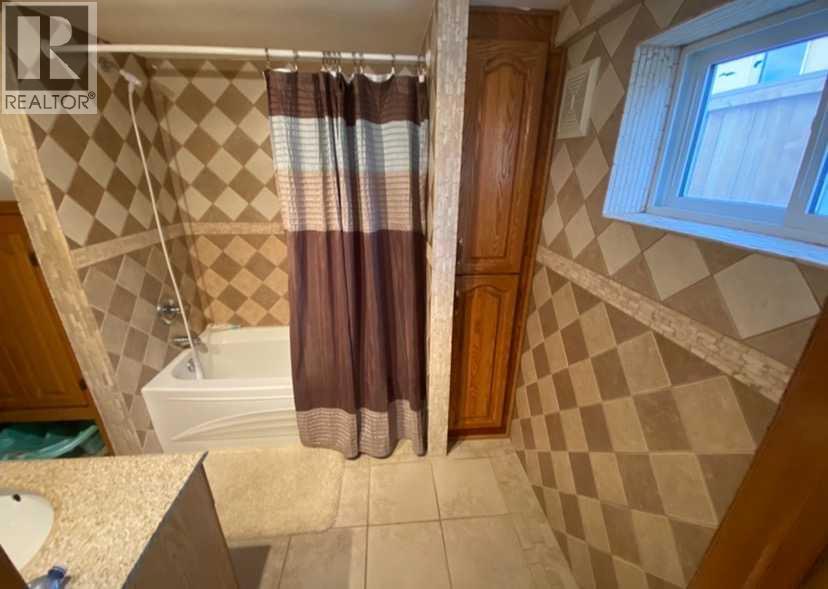 5123 19 Avenue Northwest - Photo 9