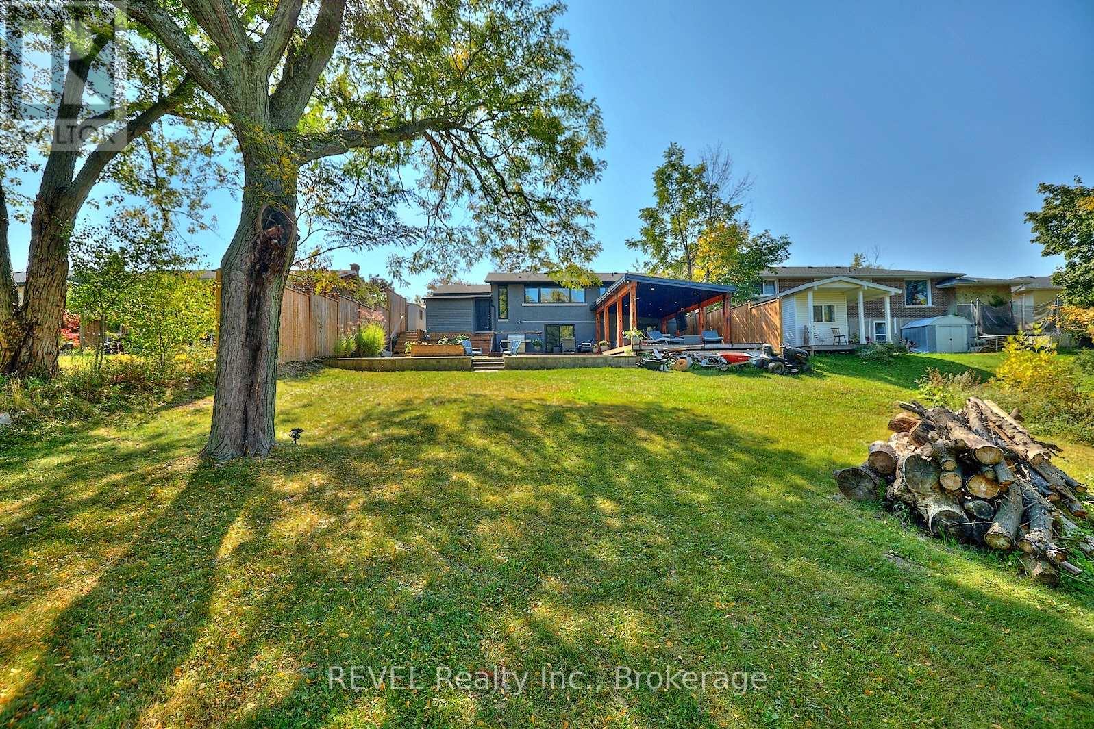 38 BRIARSDALE DRIVE - Image 32