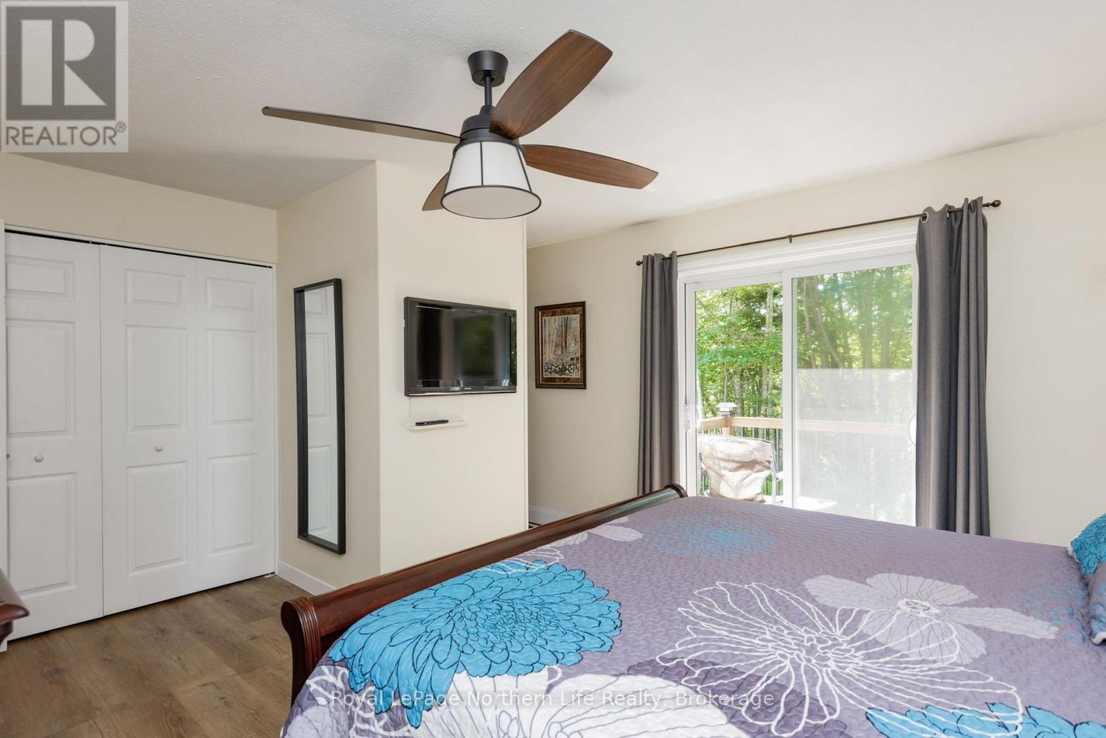 106 LAKEVIEW COURT - Image 25
