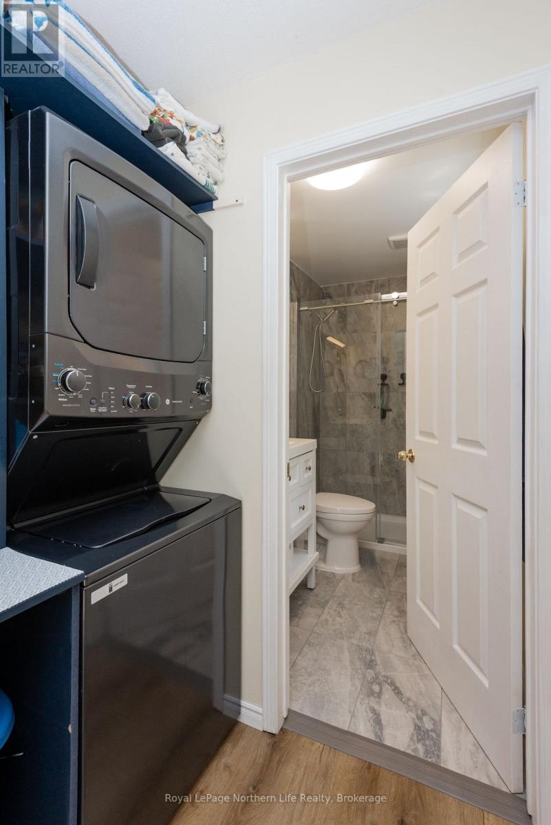 106 LAKEVIEW COURT - Image 27