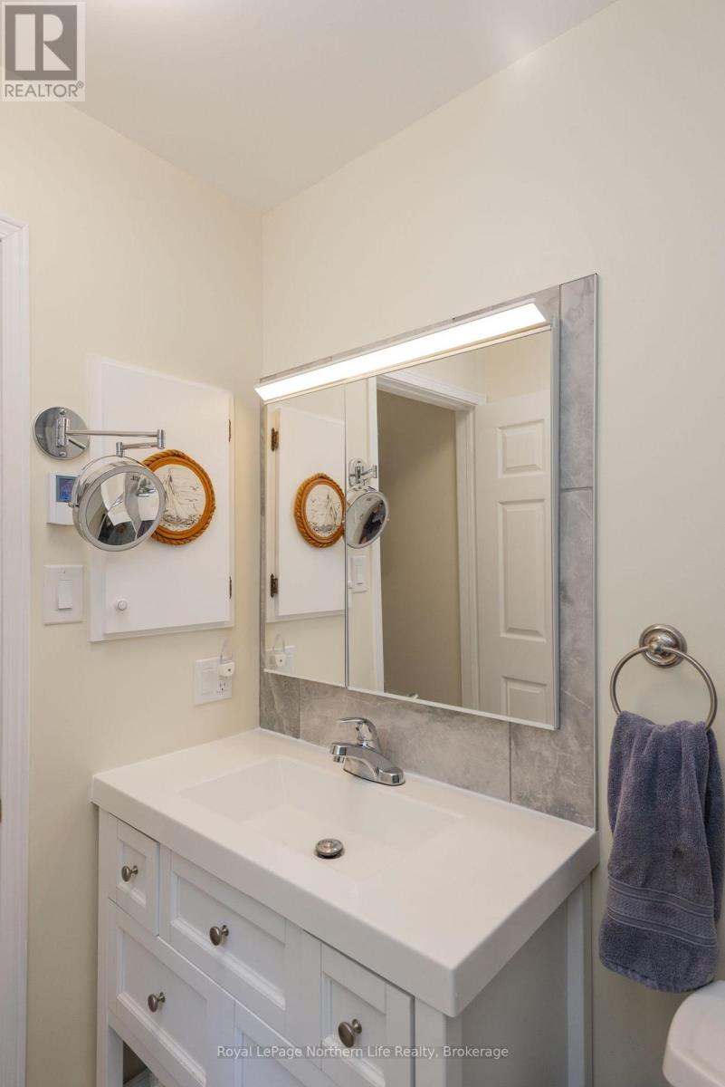 106 LAKEVIEW COURT - Image 29
