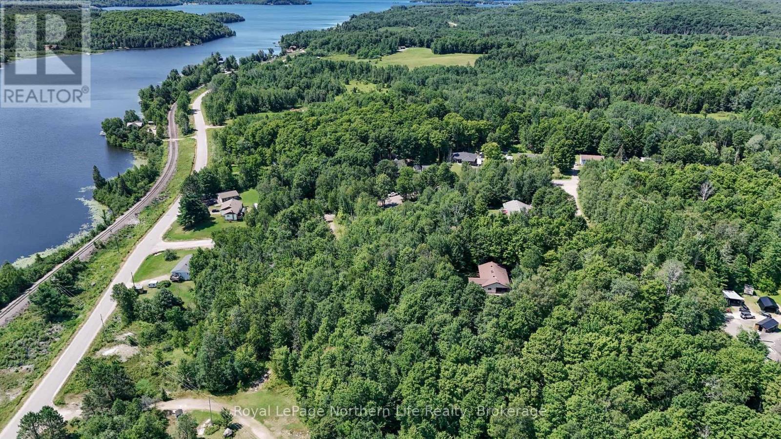 106 LAKEVIEW COURT - Image 48