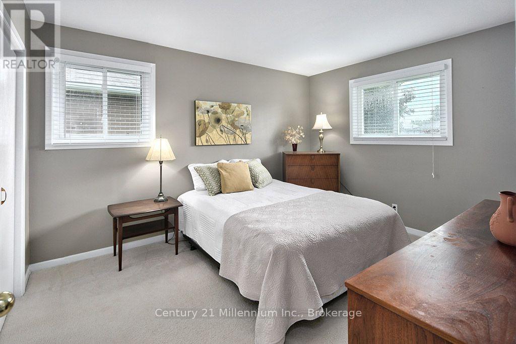 631 CAMERON STREET - 16