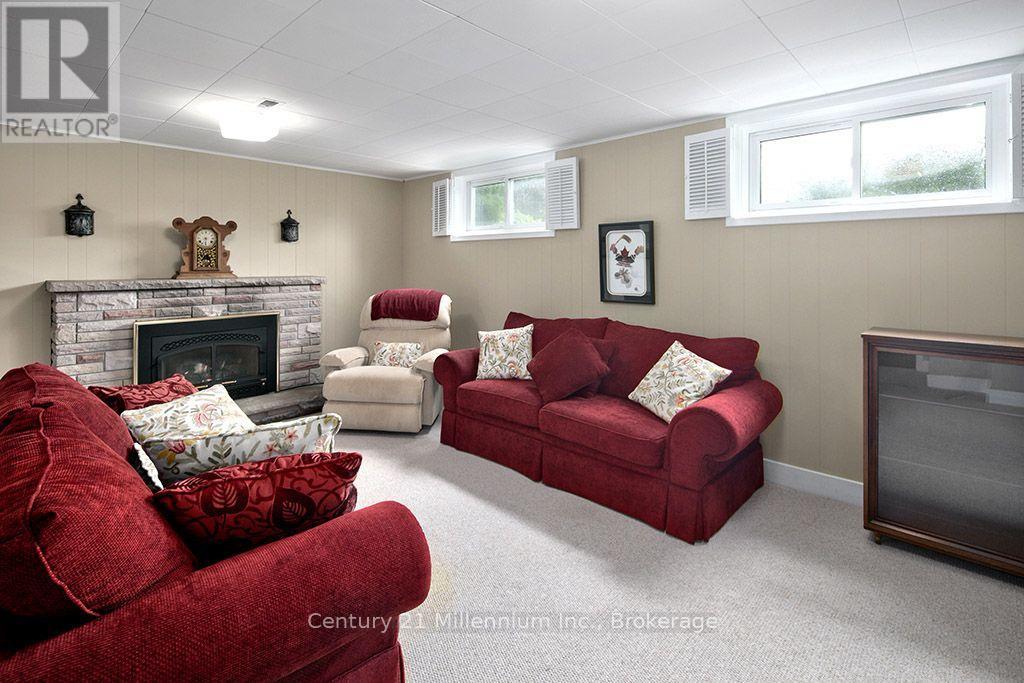 631 CAMERON STREET - Image 20
