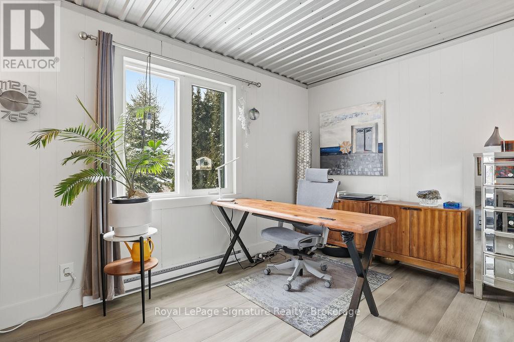 194552 13 GREY ROAD - 10