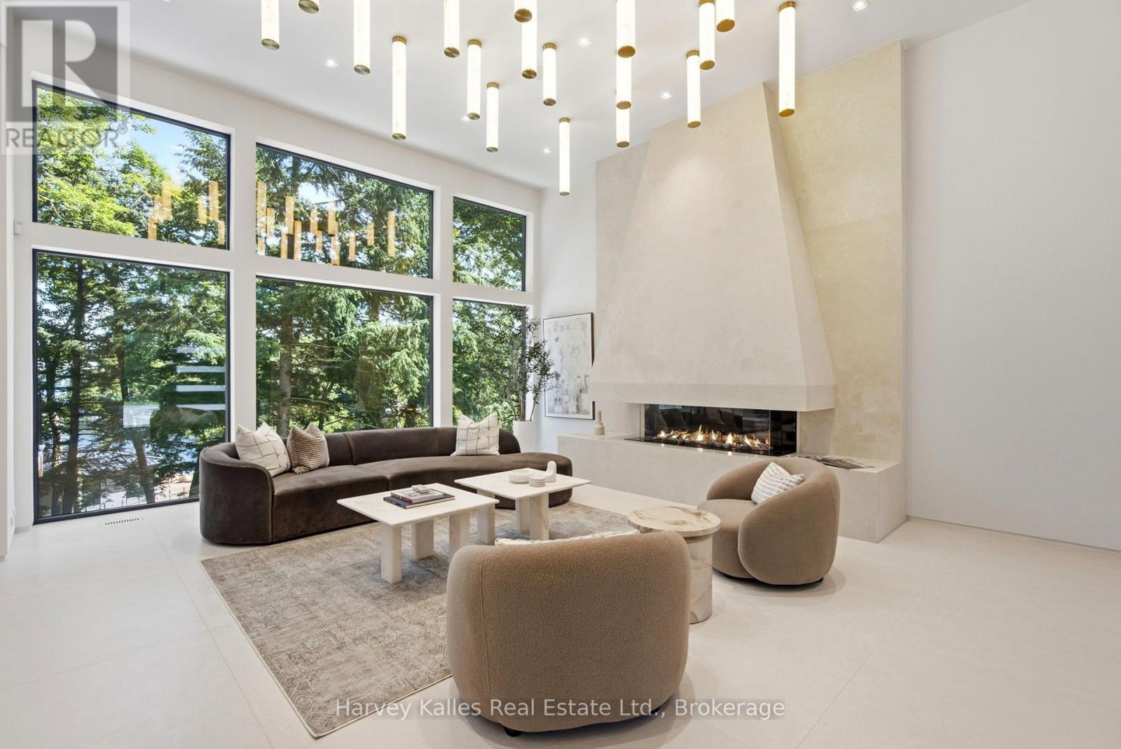 #2 1013 HALLS ROAD - Image 15