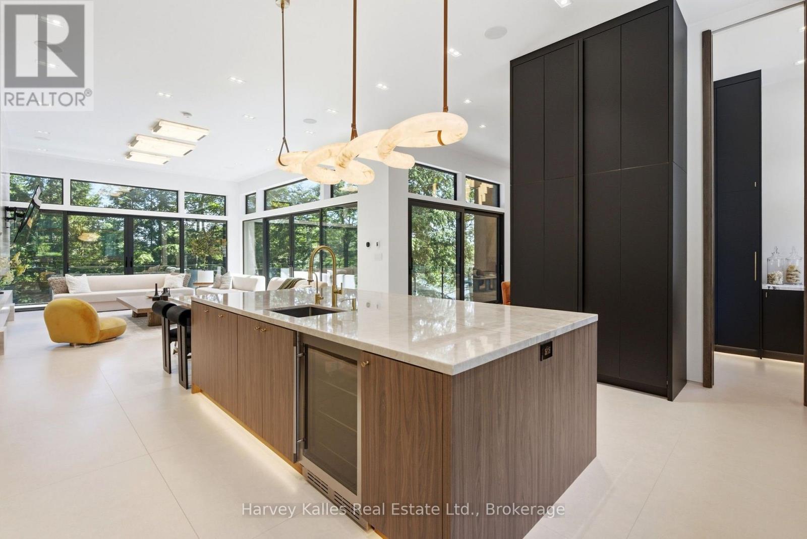 #2 1013 HALLS ROAD - Image 22