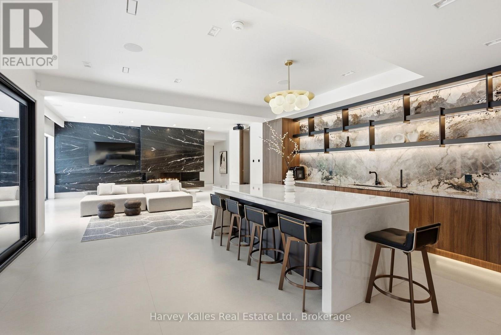 #2 1013 HALLS ROAD - Image 31