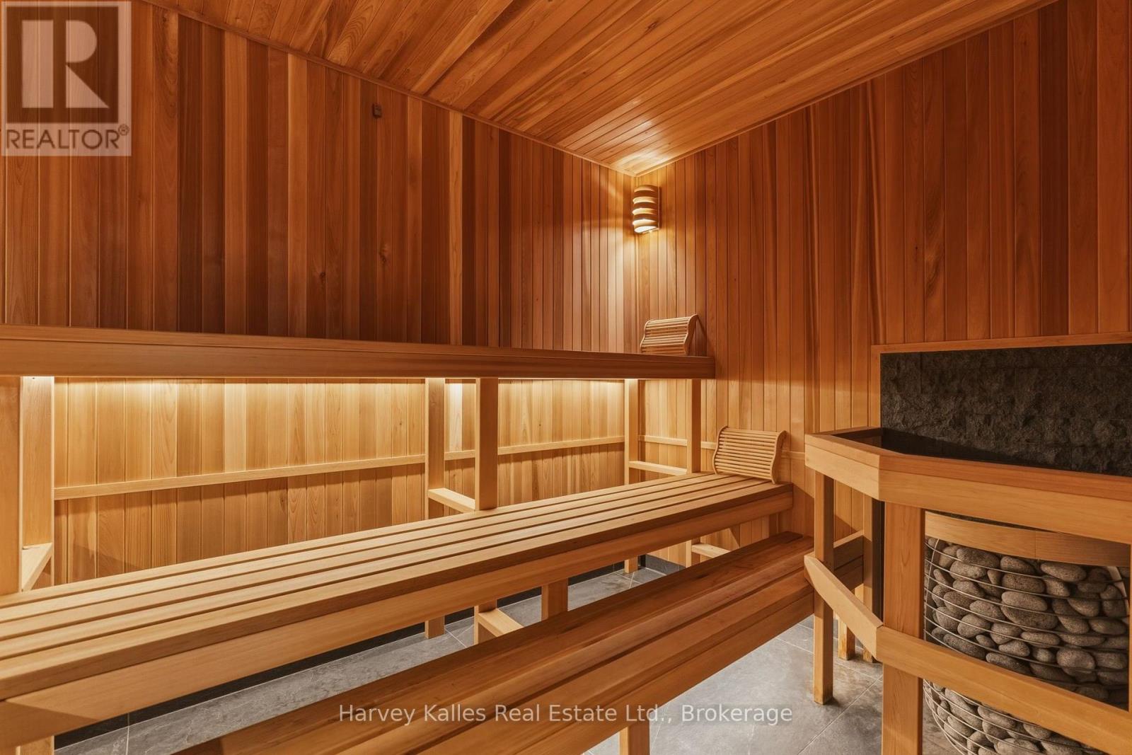 #2 1013 HALLS ROAD - Image 37