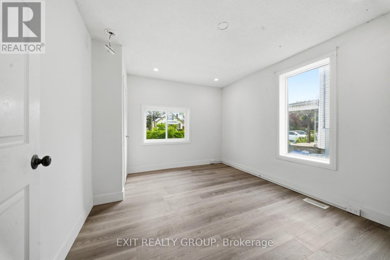 24 ALBION STREET - Image 15