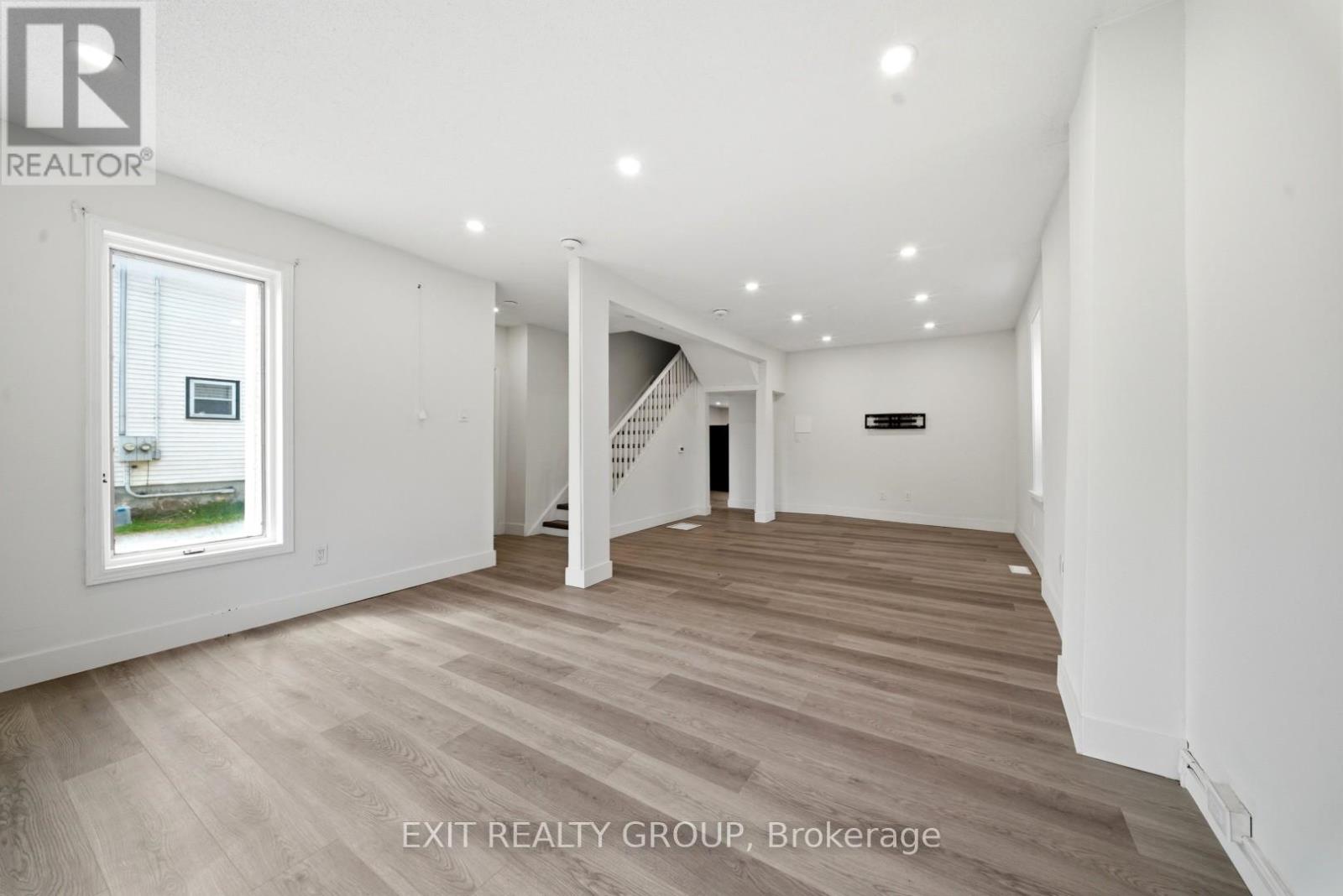 24 ALBION STREET - Image 6