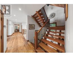 743 Skyhills Road, Huntsville, ON P1H2N5 Photo 32