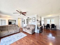 43 Charles Avenue, Shilo, MB R0K2A0 Photo 6
