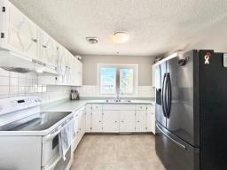 43 Charles Avenue, Shilo, MB R0K2A0 Photo 8