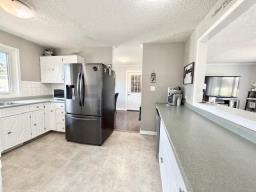 43 Charles Avenue, Shilo, MB R0K2A0 Photo 10