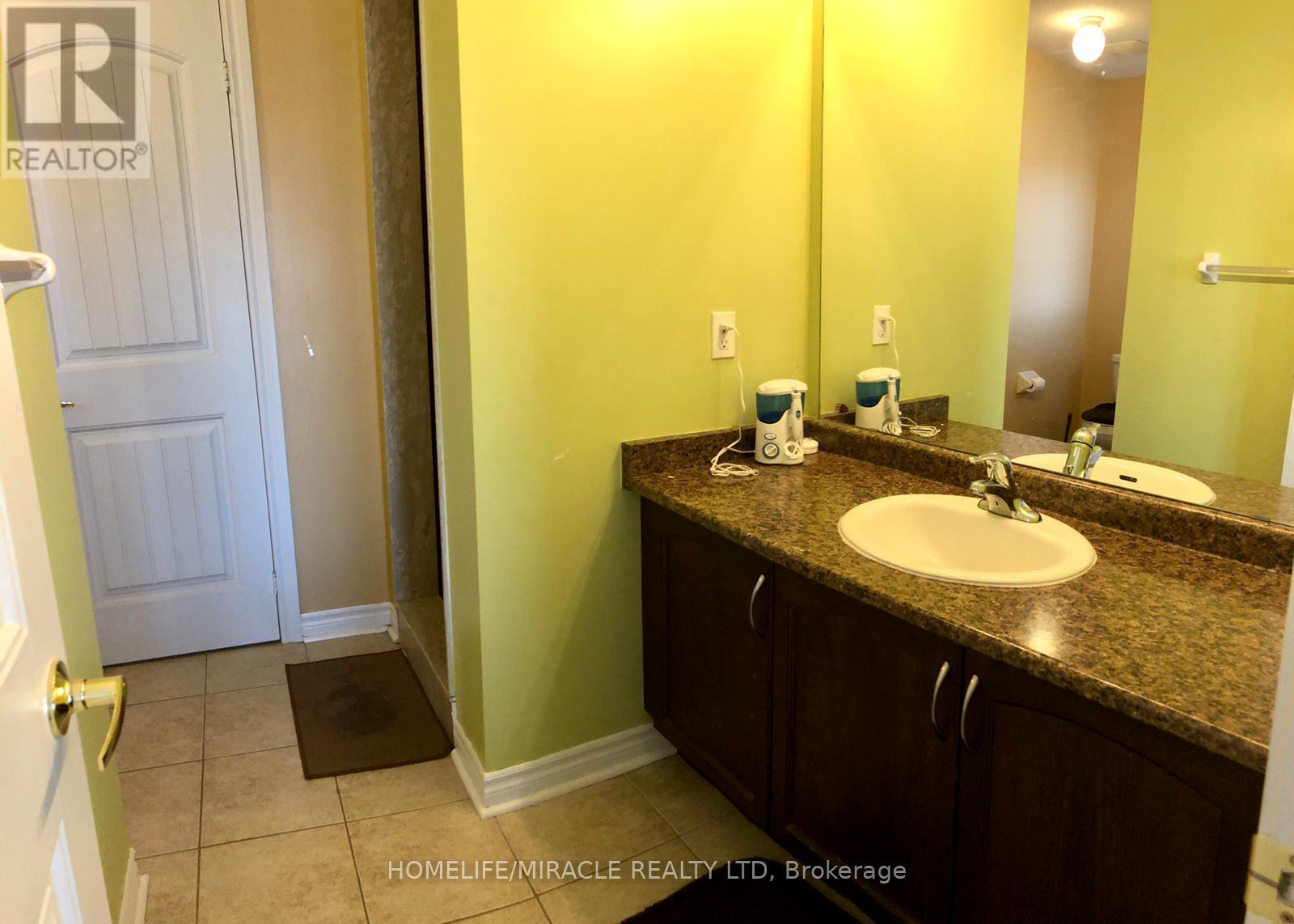 88 SUMMITGREEN CRESCENT - 11