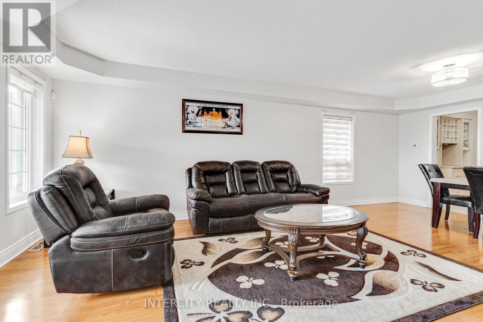 48 AVALANCHE CRESCENT - 8