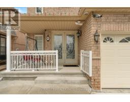 Kitchen - 48 Avalanche Crescent, Brampton, ON L6P1M5 Photo 6