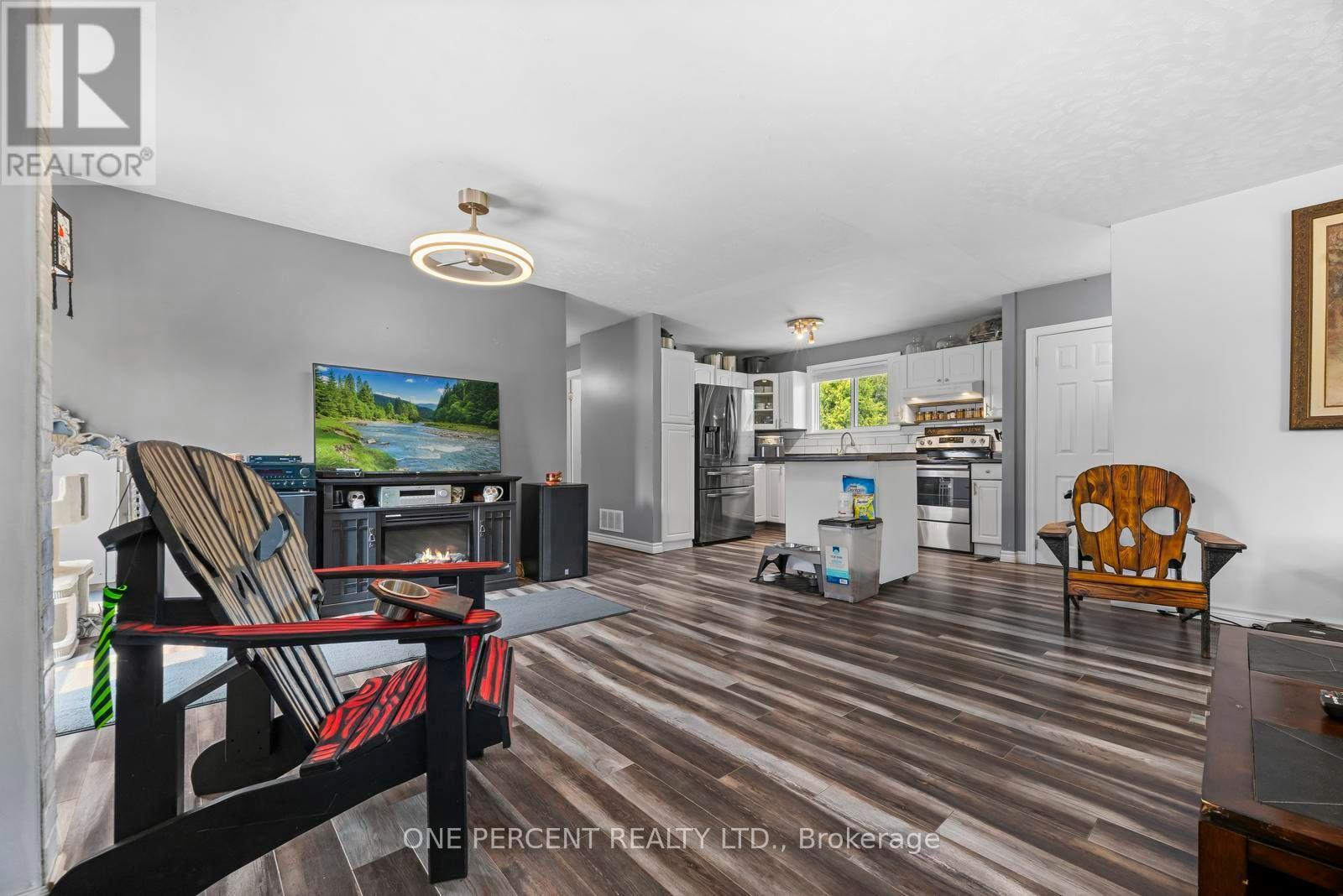 10 MAGNOLIA STREET - Image 10