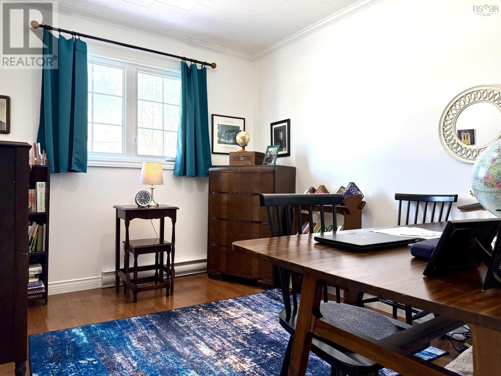 24 Rhodes Avenue - Image 31