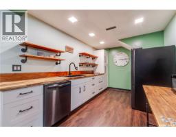 262 Athabasca Street E, Moose Jaw, SK S6H0L5 Photo 28